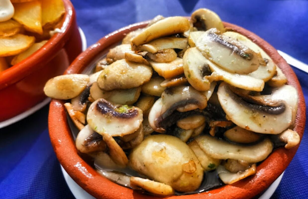 "Calentitos" en el Bar Skala Toledo "Calentitos" en Skala Toledo